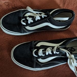 Vans - Black Skate Shoes, Size 7.5